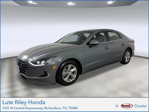 Used 2022 Hyundai Sonata SE image 1