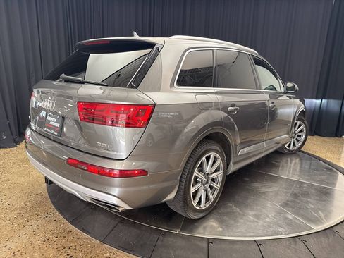 Used 2017 Audi Q7 3.0T Premium Plus w/ Premium Plus Package AWD/4WD image 6