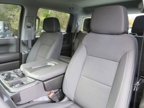 Used 2026 GMC Sierra 1500 Pro w/ Pro Value Package image 17