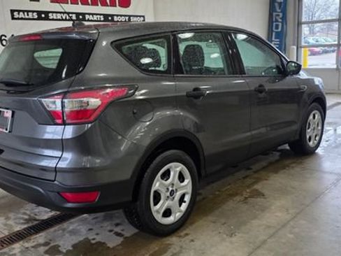 Used 2017 Ford Escape S image 6