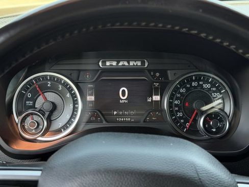 Used 2022 RAM 2500 Tradesman w/ Safety Group AWD/4WD image 15