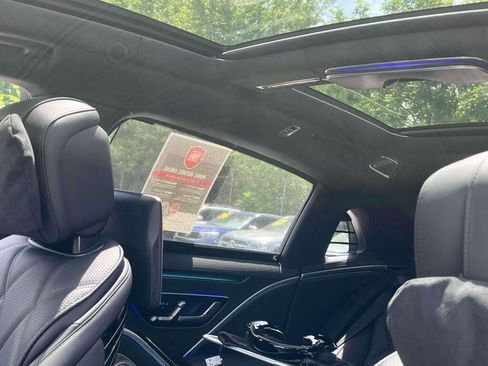 Used 2024 Mercedes-Benz Maybach S 680 4MATIC image 6