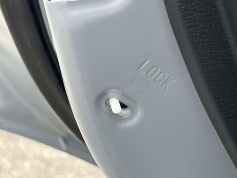 New 2026 Mitsubishi Outlander SEL image 14