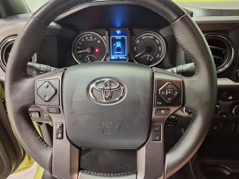 Used 2023 Toyota Tacoma TRD Off-Road image 22