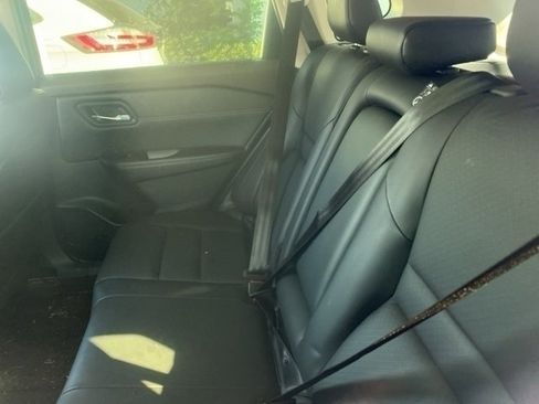 Certified 2023 Nissan Rogue SV w/ SV Premium B Package image 7