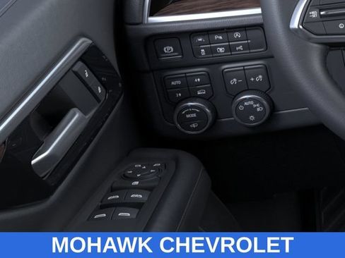 New 2026 Chevrolet Suburban LS AWD/4WD image 22