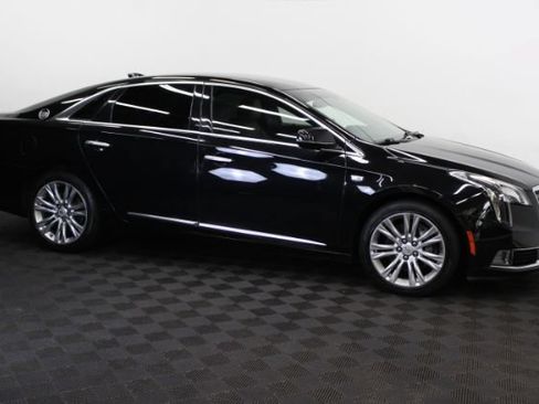 Used 2018 Cadillac XTS Luxury FWD image 4