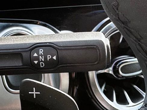 Used 2023 Mercedes-Benz EQB 300 4MATIC w/ Driver Assistance Package image 12