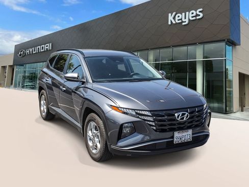 Used 2024 Hyundai Tucson SEL FWD image 3