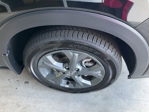 New 2026 Honda HR-V LX image 28