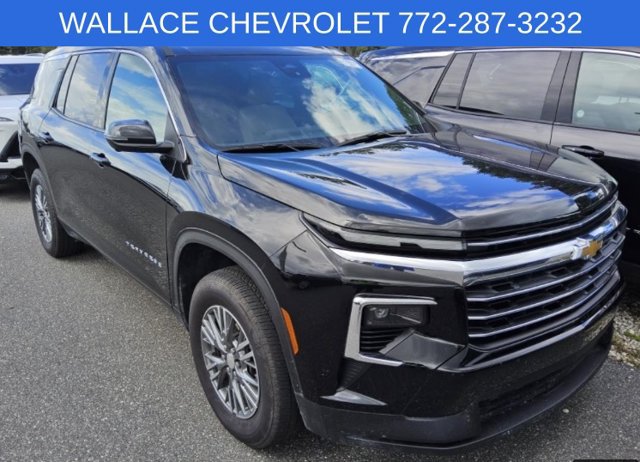 Used 2026 Chevrolet Traverse LT w/ Driver Confidence Package FWD image 1