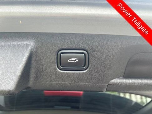 Used 2024 Hyundai Palisade Limited AWD/4WD image 20
