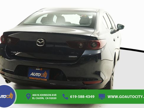 Used 2024 MAZDA MAZDA3 s FWD image 10