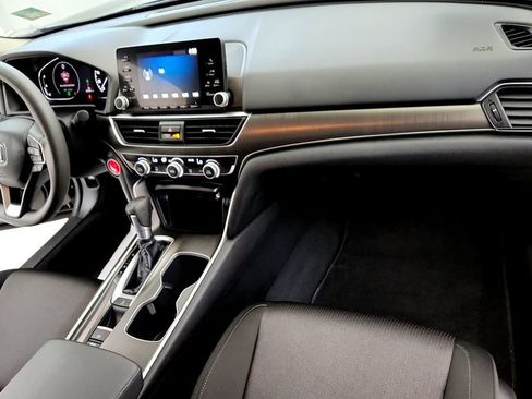 Used 2020 Honda Accord LX image 15