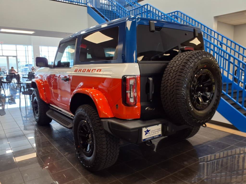 Used 2025 Ford Bronco Stroppe Edition AWD/4WD image 2