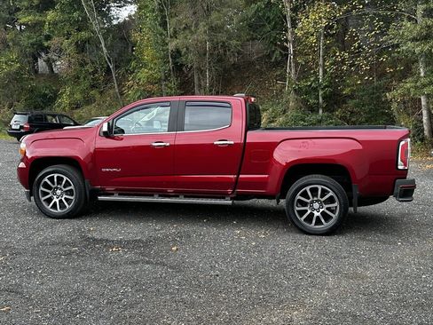 Used 2019 GMC Canyon Denali image 5