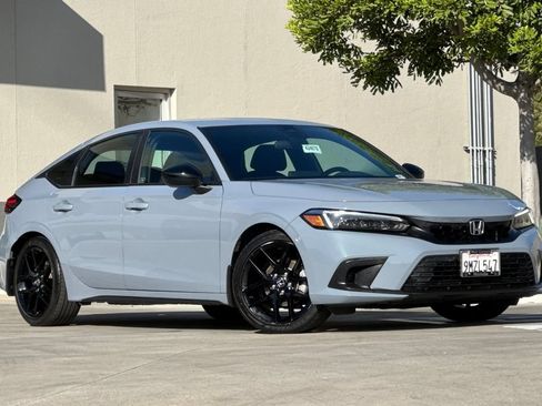 Certified 2024 Honda Civic Sport image 2
