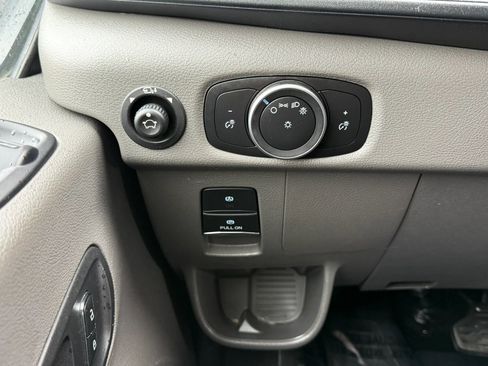 Used 2023 Ford Transit 250 Medium Roof w/ Load Area Protection Package image 24