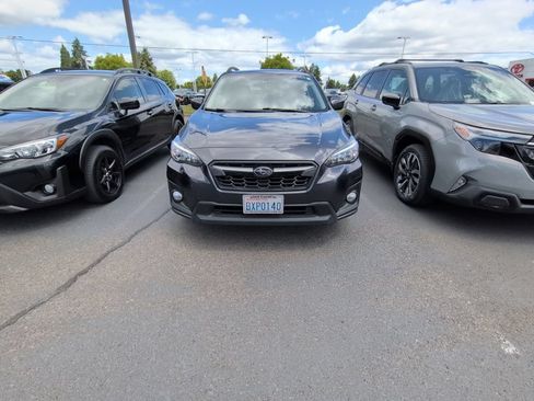 Used 2018 Subaru Crosstrek 2.0i Premium w/ Moonroof Package AWD/4WD image 1