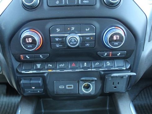 Used 2020 Chevrolet Silverado 2500 LT w/ Texas Edition AWD/4WD image 26