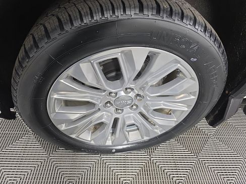 Used 2021 GMC Sierra 1500 Denali w/ Denali Ultimate Package image 10