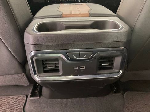 Used 2024 Chevrolet Silverado 3500 High Country w/ High Country Premium Package AWD/4WD image 18