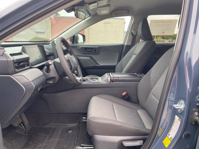Used 2026 Toyota RAV4 LE FWD image 12