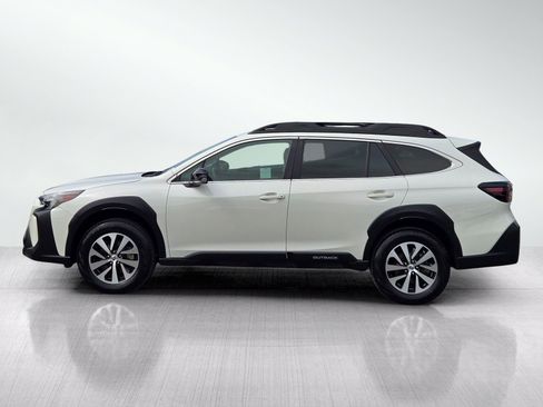 Used 2024 Subaru Outback Premium AWD/4WD image 7