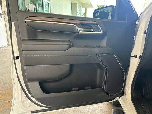Used 2023 Chevrolet Silverado 1500 LT RWD image 38