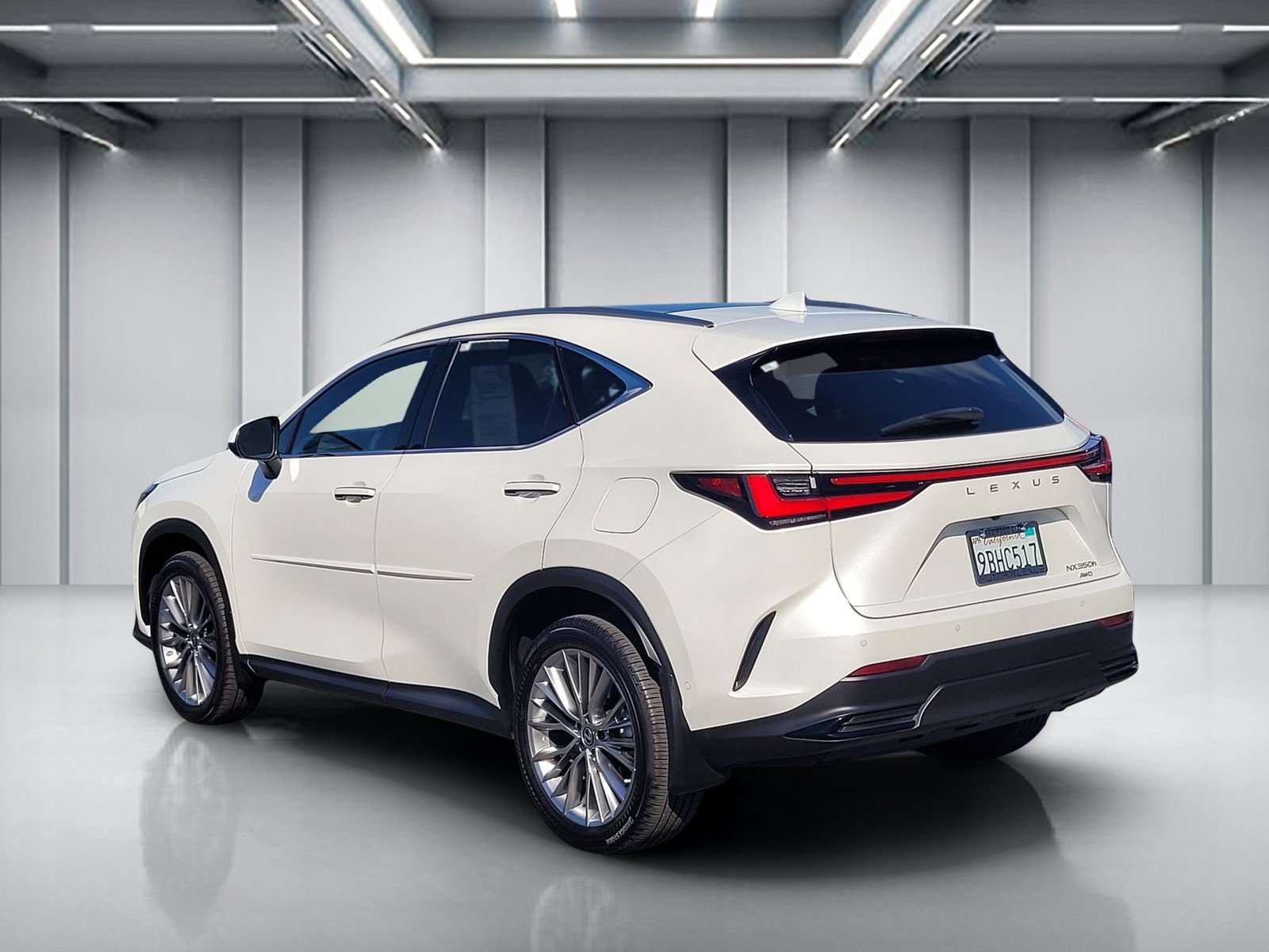 Used 2022 Lexus NX 350h AWD w/ Vision Package image 7