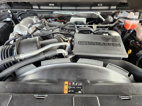 New 2026 Chevrolet Silverado 2500 ZR2 image 32