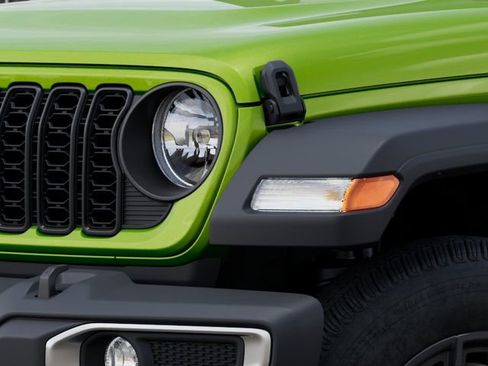 New 2025 Jeep Gladiator Sport image 10