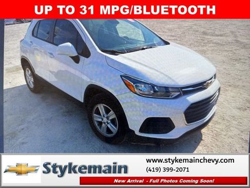 Used 2020 Chevrolet Trax LS image 17