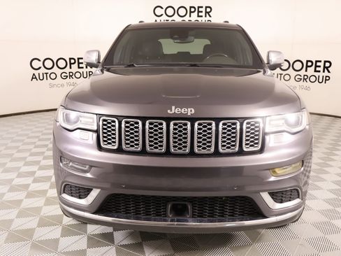 Used 2018 Jeep Grand Cherokee Summit AWD/4WD image 11