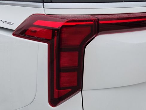 New 2026 Kia Carnival LXS image 12