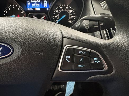 Used 2017 Ford Focus SE FWD image 30