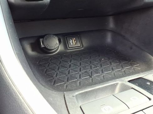 Certified 2024 Toyota RAV4 XLE FWD image 27