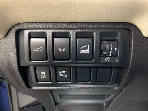 Used 2020 Subaru Ascent Touring w/ Popular Package #3 AWD/4WD image 13