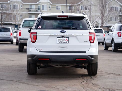 Used 2018 Ford Explorer 4WD image 4