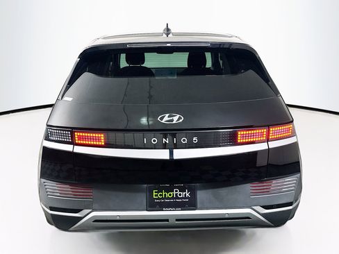Used 2024 Hyundai Ioniq 5 SEL image 7