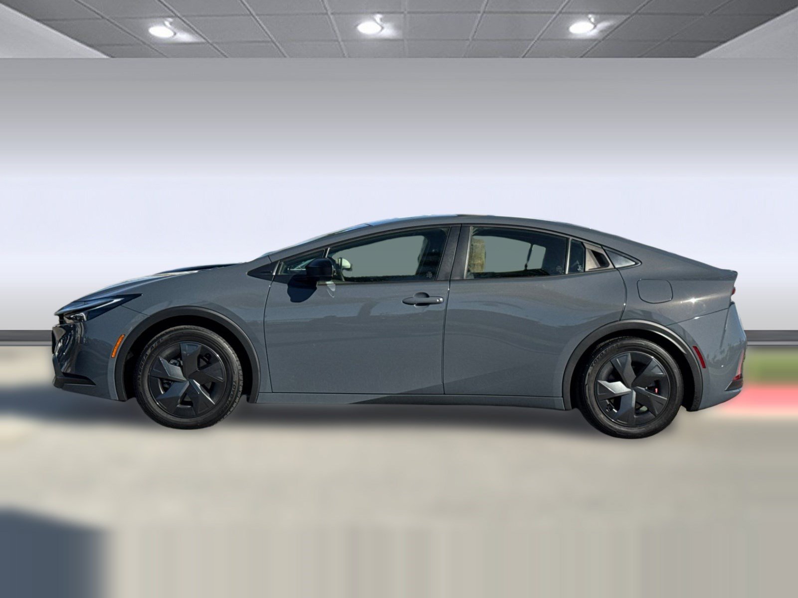 Used 2026 Toyota Prius LE FWD image 2