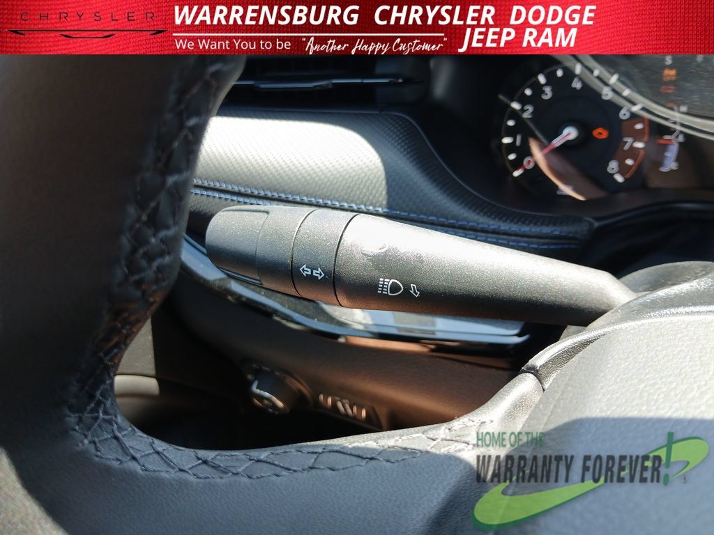 New 2026 Jeep Compass Latitude AWD/4WD image 19