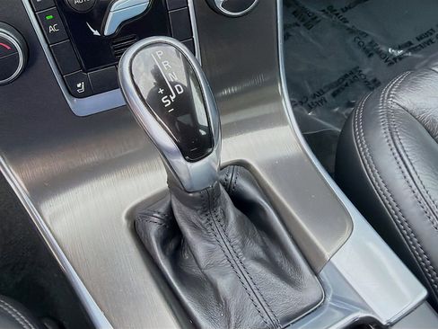 Used 2014 Volvo S60 T5 image 15