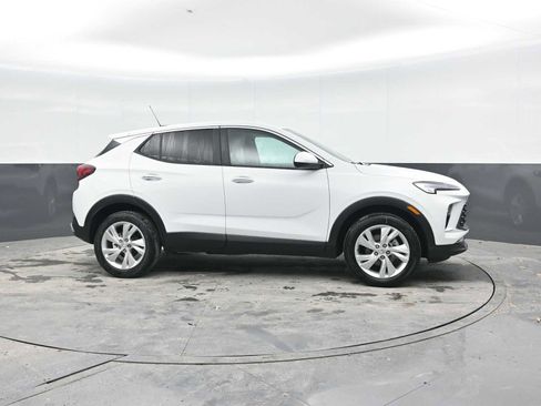New 2026 Buick Encore GX Preferred AWD/4WD image 7