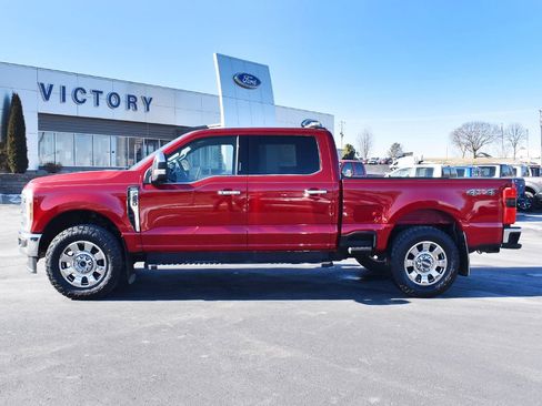 Used 2023 Ford F250 Lariat w/ Chrome Package image 2
