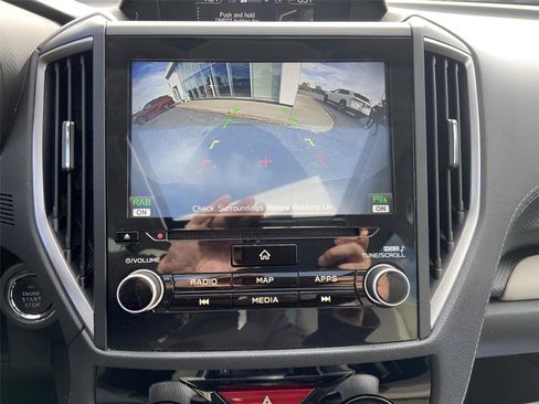 Used 2023 Subaru Forester Limited image 30