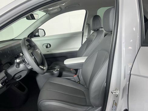 Used 2025 Hyundai Ioniq 5 SEL image 21