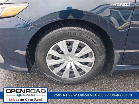 Used 2021 Toyota Camry LE FWD image 22