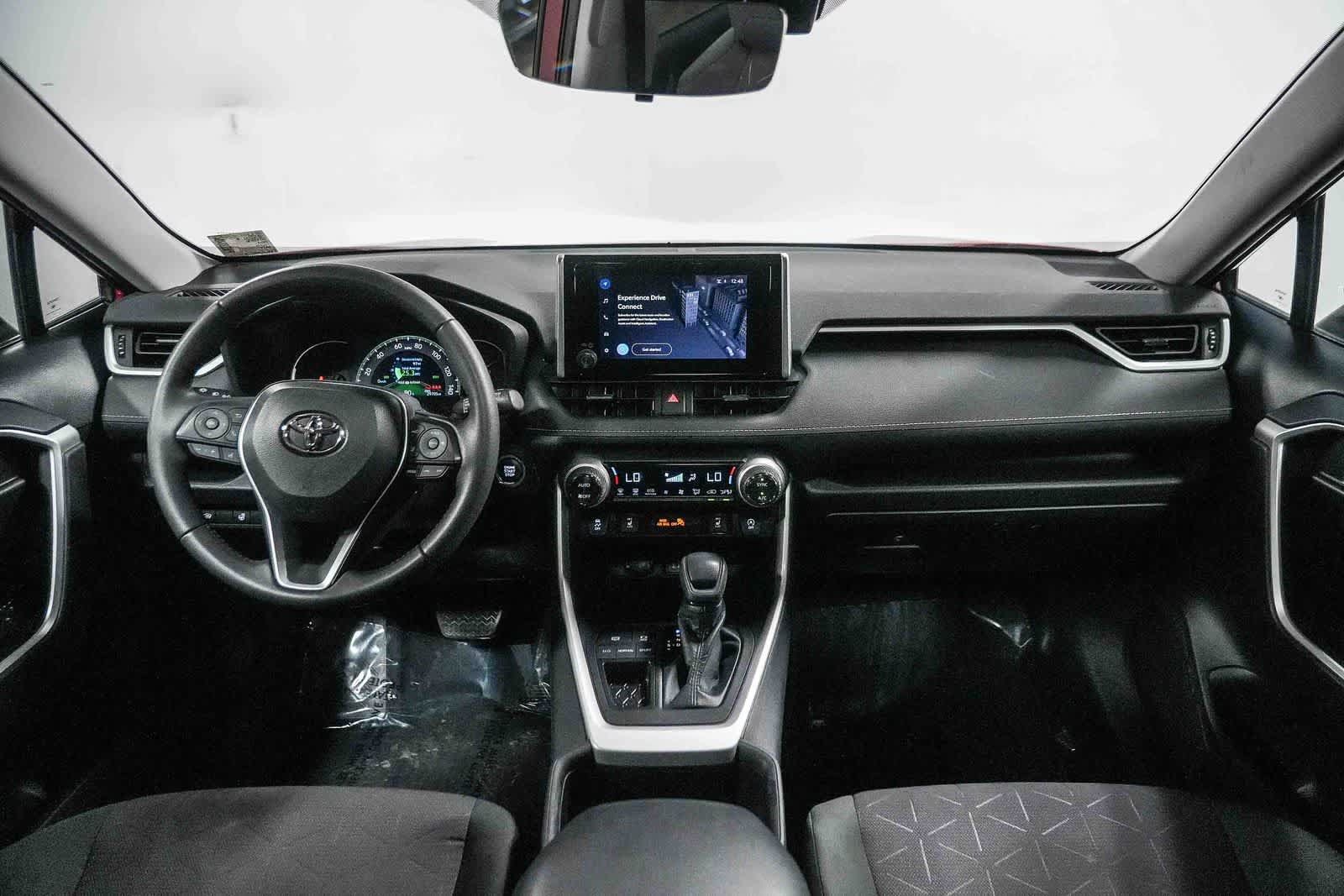Certified 2023 Toyota RAV4 XLE w/ Convenience Package FWD image 13