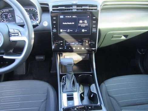 Used 2024 Hyundai Santa Cruz SEL AWD/4WD image 15